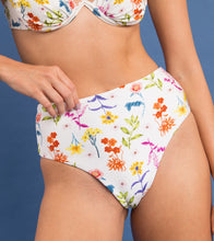 Load image into Gallery viewer, Image 11: Rio De Sol Bottom Bottom Countryside Hotpants