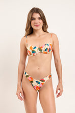 Load image into Gallery viewer, Model Front: Rio De Sol Top Top Picnic Kelli