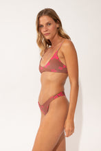 Load image into Gallery viewer, Image 03: Wednesday In Hawaii By Rio De Sol Top Top Pua-Coco-Guava Hana