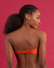 Load image into Gallery viewer, Image 08: Rio De Sol Top Top Paprica Bandeau-Joy