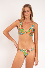 Load image into Gallery viewer, Image 07: Rio De Sol Top Top Tropical Chantal