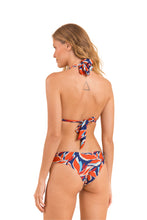 Load image into Gallery viewer, Model Back: Rio De Sol Top Top Leaves Mel