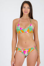 Load image into Gallery viewer, Model Front: Rio De Sol Bottom Bottom Green-Bloom Madrid
