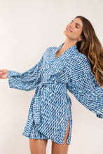 Load image into Gallery viewer, Image 05: Rio De Sol Kaftans / Cover Ups Chuva Kimono