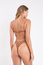 Load image into Gallery viewer, Model Back: Rio De Sol Top Top Bouquet Mila