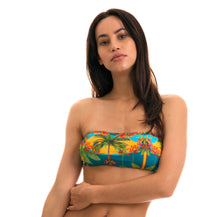 Load image into Gallery viewer, Model Front: Rio De Sol Top Top Cocos Reto