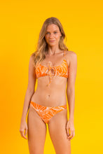 Load image into Gallery viewer, Image 09: Rio De Sol Bottom Bottom Trail-Orange Essential-Comfy
