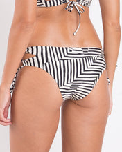 Load image into Gallery viewer, Image 05: Rio De Sol Bottom Bottom Collage Madrid
