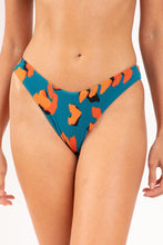 Load image into Gallery viewer, Gallery: Rio De Sol Bottom Bottom Luma Nara
