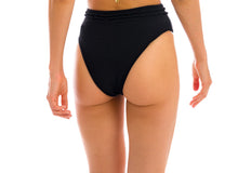Load image into Gallery viewer, Image 07: Rio De Sol Bottom Bottom St-Tpz-Black Hotpant-High
