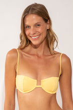 Load image into Gallery viewer, Gallery: Wednesday In Hawaii By Rio De Sol Top Top Lilikoi Shell
