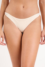 Load image into Gallery viewer, Bottom Malibu-Natural Essential-Iris

