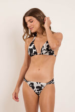 Load image into Gallery viewer, Bottom Poppy Mel-Comfy
