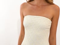 Load and play video in Gallery viewer, Video: Rio De Sol One-Piece Brisa-Offwhite Tube-Op
