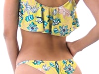 Load and play video in Gallery viewer, Video: Rio De Sol Bottom Bottom Florescer Babado
