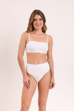 Load image into Gallery viewer, Image 07: Rio De Sol Bottom Bottom Memphis-White Hotpants
