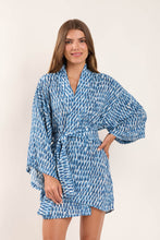 Load image into Gallery viewer, Image 04: Rio De Sol Beach Dresses Chuva Kimono
