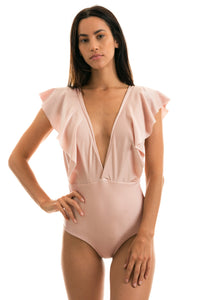Model Front: Rio De Sol One-Piece Essence Frill