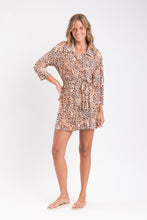 Load image into Gallery viewer, Image 06: Rio De Sol Beach Dresses Leopard Chemise
