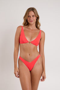 Model Front: Rio De Sol Set Set Malibu-Folia Agnes Cali