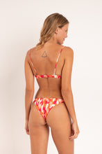 Load image into Gallery viewer, Model Back: Rio De Sol Set Set Mirage Balconet-Tie Leblon
