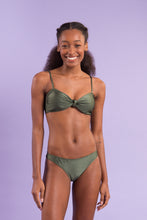 Load image into Gallery viewer, Image 08: Rio De Sol Set Set Palace Bandeau-Joy Essential
