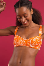 Load image into Gallery viewer, Set Trail-Orange Amelia Baobi
